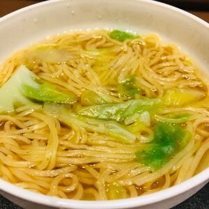 キャベツあんかけ即席醤油ラーメン